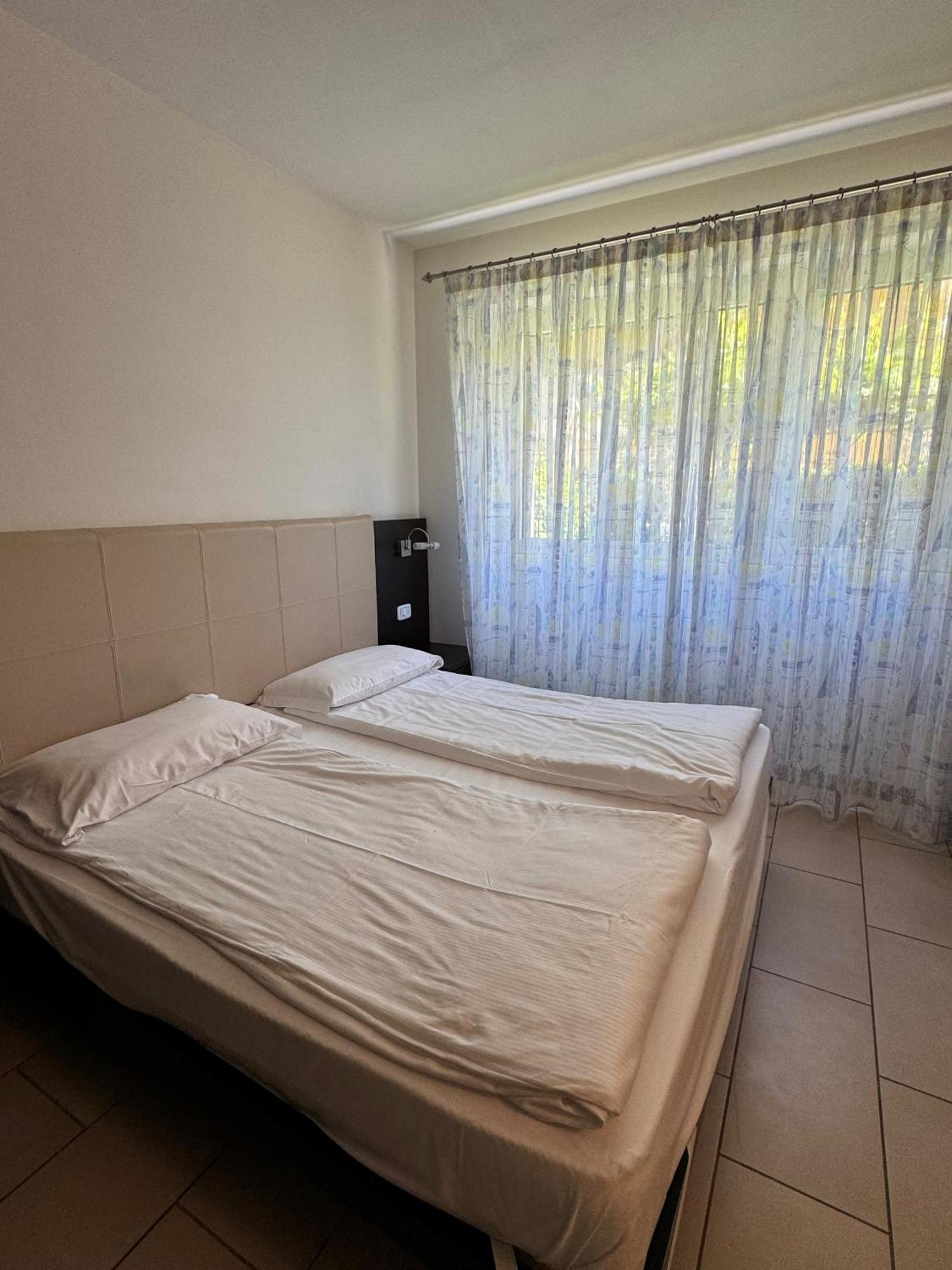 Casa Piccola Fewo Torbole Sul Garda Exterior foto